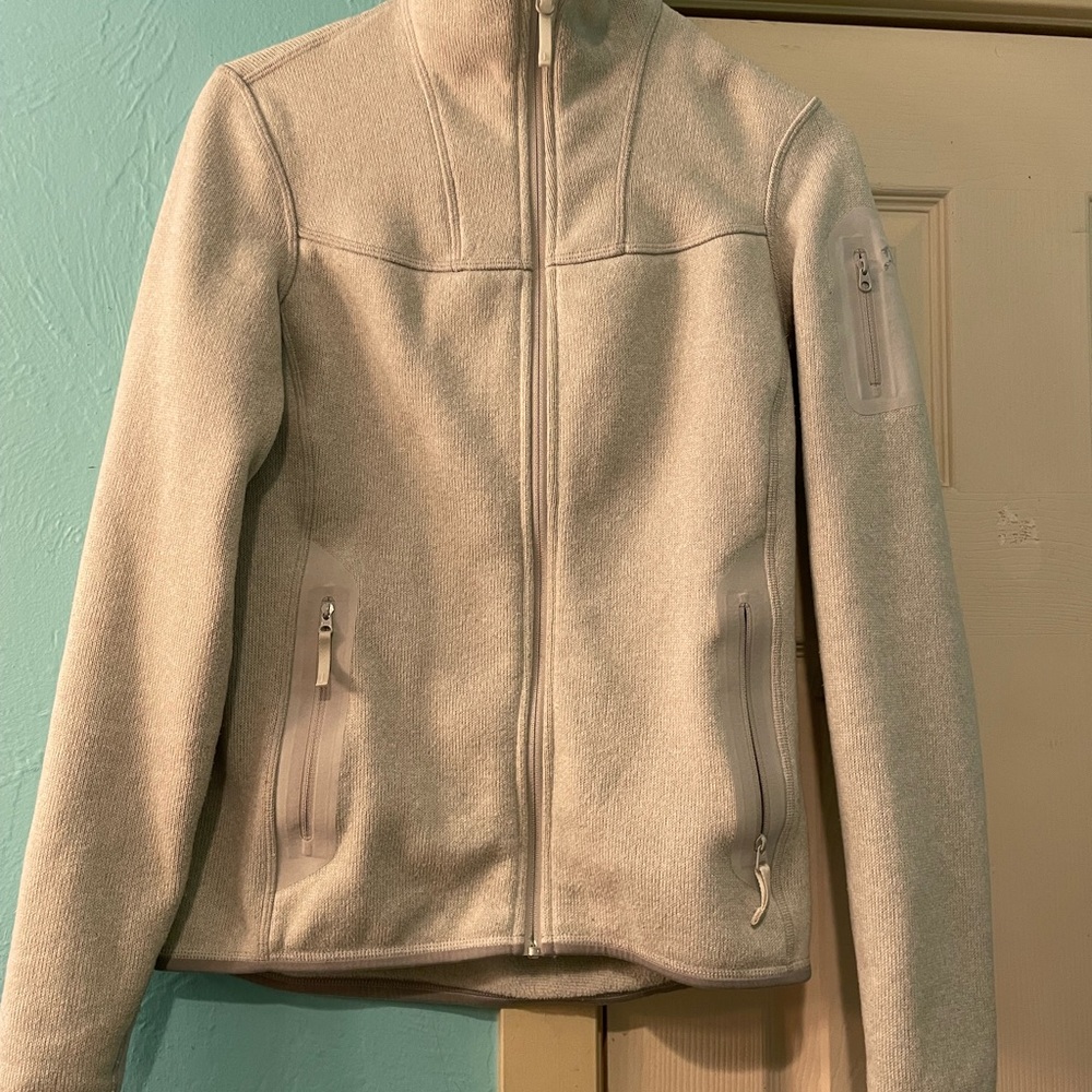 Arc’teryx Covert Cardigan